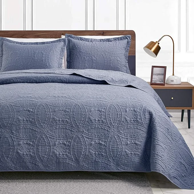 Durable Love 39 s cabin King Size Quilt Set Blue Bedspreads – Soft Bed Summer Lightweight Bedspread Comforter – Modern Style Coin Pattern Coverlet for All Season – 3 Pieces 1 Quilt 2 Pillow Shams Long-Lasting