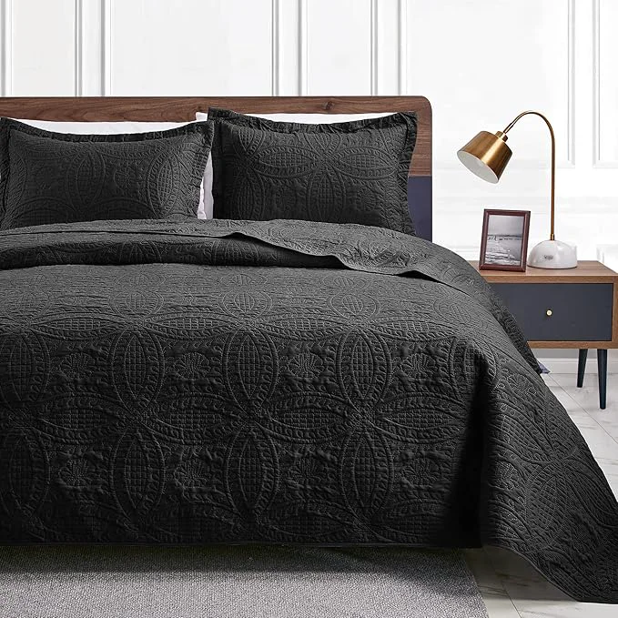 Refined Love 39 s cabin Quilts for Full Bed Black Bedspreads Bedding Set – Lightweight Bedspread Comforter – Coin Pattern Bedding Coverlet for All Season – 3 Pieces 1 Quilt 2 Pillow Shams Convenient