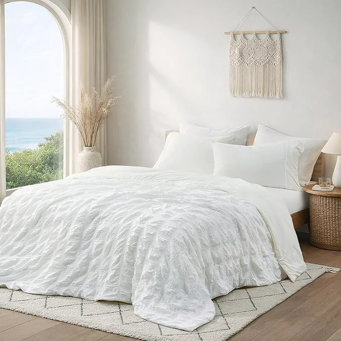 Fashionable Cozy Bliss Cooling Comforter Seersucker Plaid Full Size Q-Max 0.45 Lightweight Cooling Blanket Breathable Silk Smooth Summer Bedding Quilt for Hot Sleepers Night Sweats White High-Performance