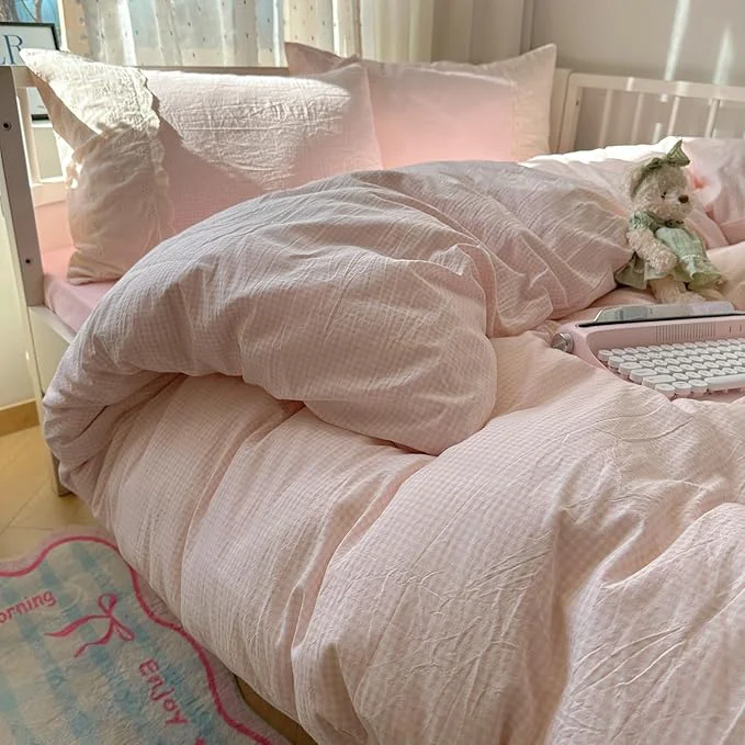 Premium Pink Gingham Queen Comforter Set Fluffy Lightweight Bedding Set Farmhouse Boho Cozy Lace-Trimmed Bedding Comforter Sets Down Microfiber Textured Plaid Comforter with 2 Pillowcases Advanced