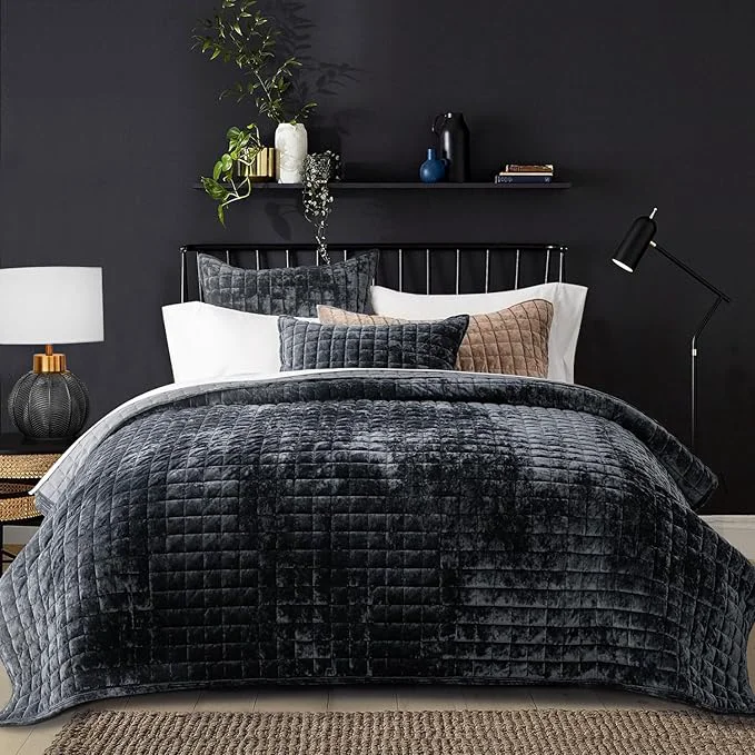 Recyclable RECYCO Luxury Velvet Quilt Set King Size Bedding Sets Ultra Soft Velvet Comforter Set Lightweight Channel Box Stitch Oversized Bedspread Coverlet for All Season with 2 Shams Black Reliable