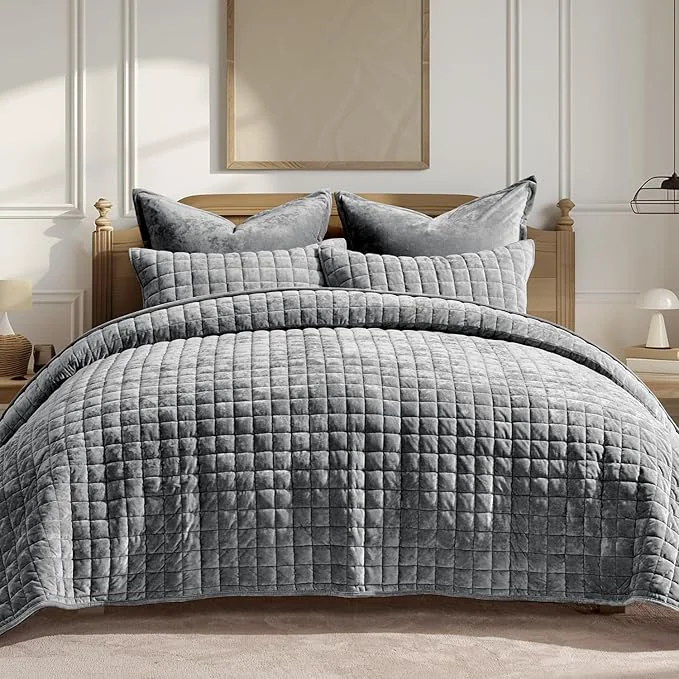 Fine Crafted RECYCO Luxury Velvet Quilt Set Full Queen Size Bedding Sets Ultra Soft Velvet Comforter Set Lightweight Channel Box Stitch Oversized Bedspread Coverlet for All Season with 2 Shams Charcoal Gray Specialty