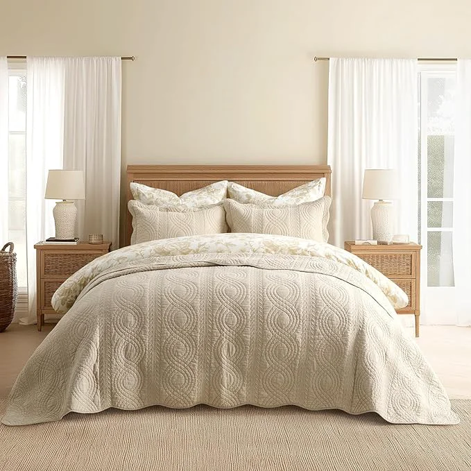 Refined EVERGRACE Cotton Scallop Quilt Set Queen Size 3 Piece Set – Lightweight Bedspread with 2 Shams Soft Prewashed Matelasse Coverlet for Cozy and Elegant Bedding Flax Beige Convenient