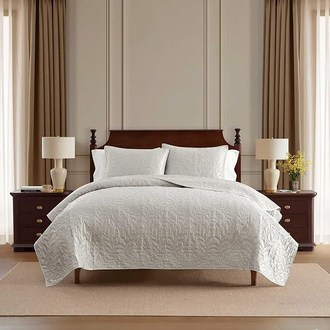 Fashionable Martha Stewart – Queen Size Quilt Set Soft amp Smooth Sateen Bedding with a Light and Breathable Feel 3 Piece Bed Set with Matching Pillowcases Fern Embroidery Grey High-Grade