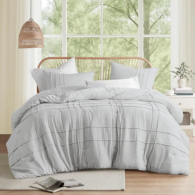 Innovative Comfort Spaces Silver Twin Size Comforter Set – 2 Pieces Pintuck Pleated Bedding Sets All Season Lightweight Extra Softness Pre-Washed Microfiber Twin Bed Set Shams Twin Fashionable
