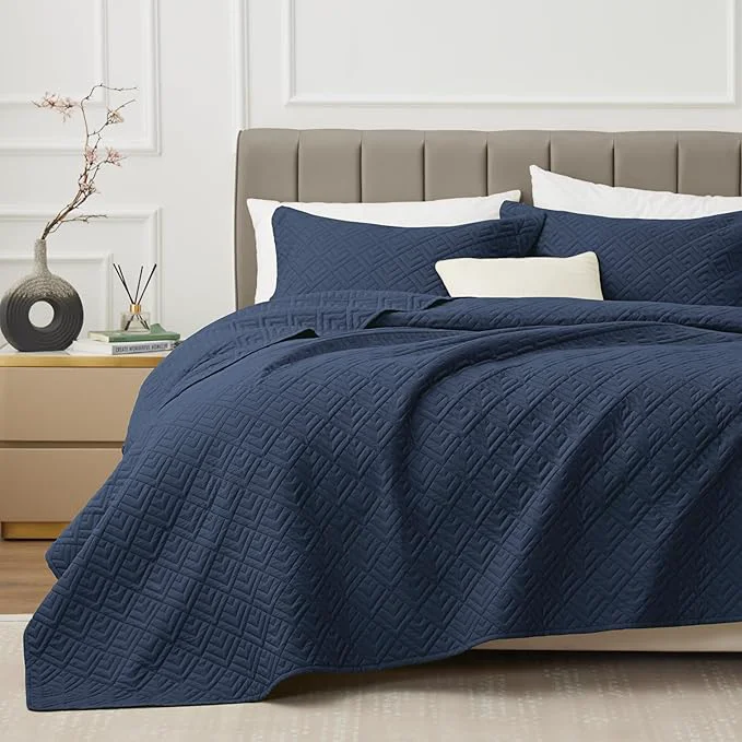 Traditional EXQ Home Quilt Set Twin Size Navy 2 Piece Lightweight Soft Coverlet Modern Style Squares Pattern Bedspread Set for All Season 1 Quilt 1 Pillow Shams Luxury
