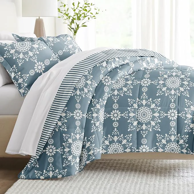Certified Linen Market Reversible Queen Size Comforter Set 3 Piece – Soft and Lightweight Down Comforter Queen Set – This Includes Your Queen Comforter and 2 Pillow Shams Casual