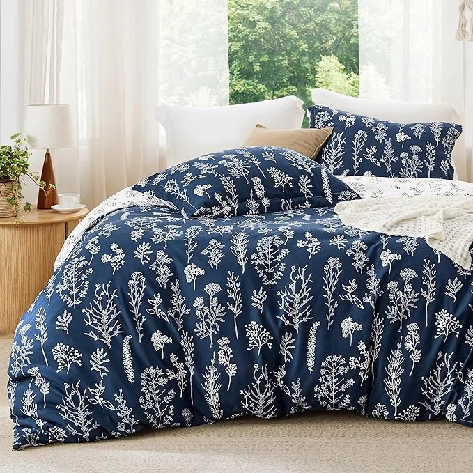 Fashionable Bedsure Queen Comforter Set – Navy Bed Set 3 Pieces Cute Floral Bedding 1 Soft Reversible Botanical Flowers Comforter and 2 Pillow Shams Innovative