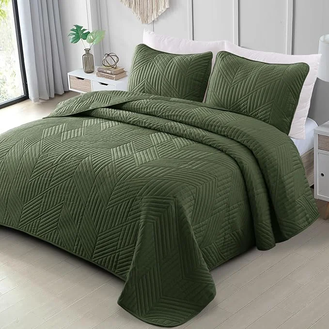 Refined Exclusivo Mezcla Ultrasonic Twin Quilt Bedding Set Lightweight Olive Green Bedspreads Soft Modern Geometric Coverlet Set for All Seasons 1 Quilt and 1 Pillow Sham Carefully Designed