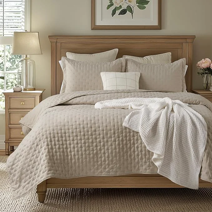 Smooth Bedsure Quilts Queen Size – Linen Bedspread Queen Size amp Lightweight Comforter Modern Farmhouse Coverlet with Clover Pattern Ultra Soft All-Season Bedding 90 x 96 Inches Stitch- Quilting Ultra Soft Lightweight Machine Washable Pet-Friendly Prestigious