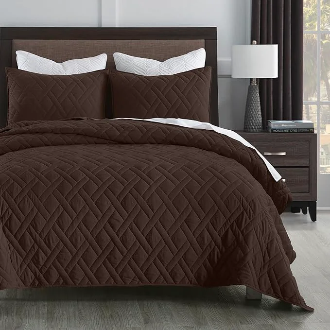 Pure HORIMOTE HOME Quilt Set Twin Size Chocolate Classic Geometric Diamond Stitched Pattern Ultra Soft Microfiber Lightweight Bedding Set Bedspread Coverlet for All Season with 1 Quilt 1 Pillow Sham Advanced
