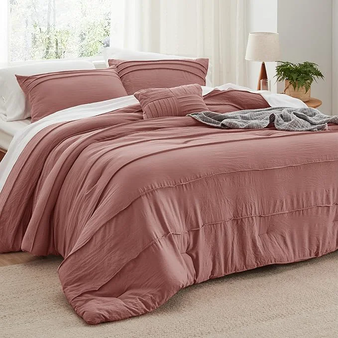 Stylish Bedsure King Comforter Set – 4 Pieces Pinch Pleat Bed Set Dusty Pink Boho Bedding for All Season 1 Soft Comforter 2 Pillowcases 1 Decorative Pillow Traditional