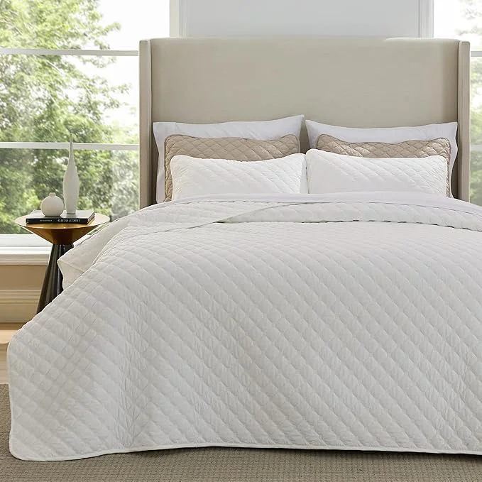 Original Design Bedsure Quilts Queen Size – Lightweight Bedspreads Queen Size with Classic Honeycomb Quilting Soft Quilt Bedding Set White Comforter Set Coverlet for All Seasons with 2 Pillow Shams 90 quot x 96 quot Skin-Friendly Soft All-Season Comfort Breathable Li… Official