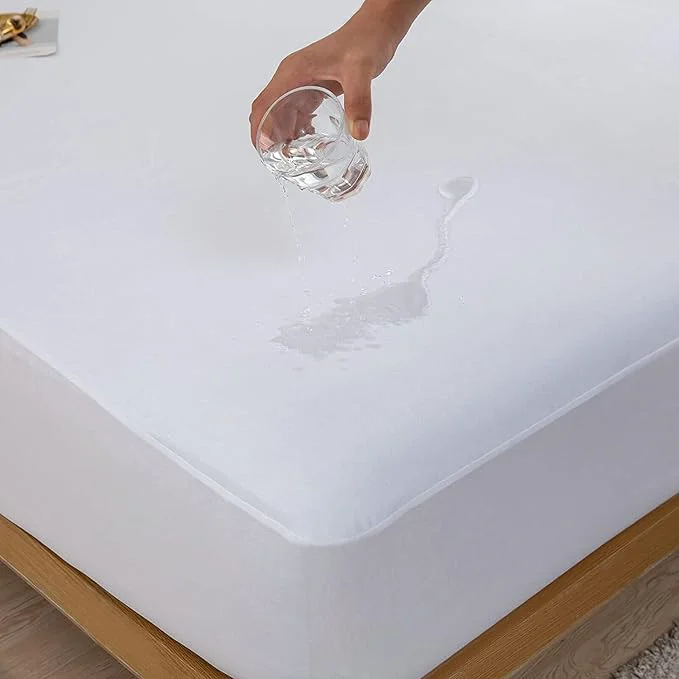 Traditional Waterproof RV Short Queen Mattress Protector for 60 x75 Camper Bed Ultra Soft Jersey Noiseless Smooth Top Fitted Matressprotector Cover Original Design