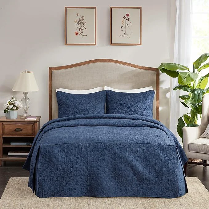 Reusable Madison Park Quebec Split Corner Quilted Bedspread Classic Traditional Design All Season Lightweight Bedding Set Matching Shams King Damask Quilted Navy 3 Piece Durable