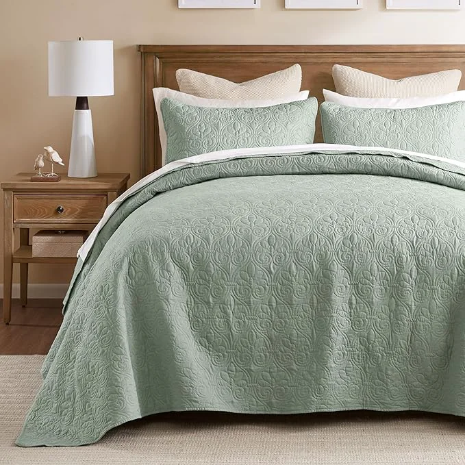 Original Design Madison Park Quebec Reversible Quilt Set Damask Design Double Sided Stitching All Season Lightweight Bedspread Bedding Set Matching Sham Seafoam Twin 81 quot x110 quot 2 Piece Organic