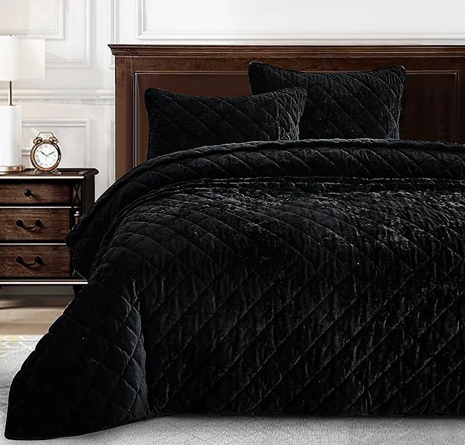 Proven Chezmoi Collection Lux Black Velvet Quilt Queen Set 3-Piece Lush Plush Distressed Velvet Bedding All Season Lightweight Comforter Brushed Microfiber Reverse with Diamond Stitch Quilting Breathable