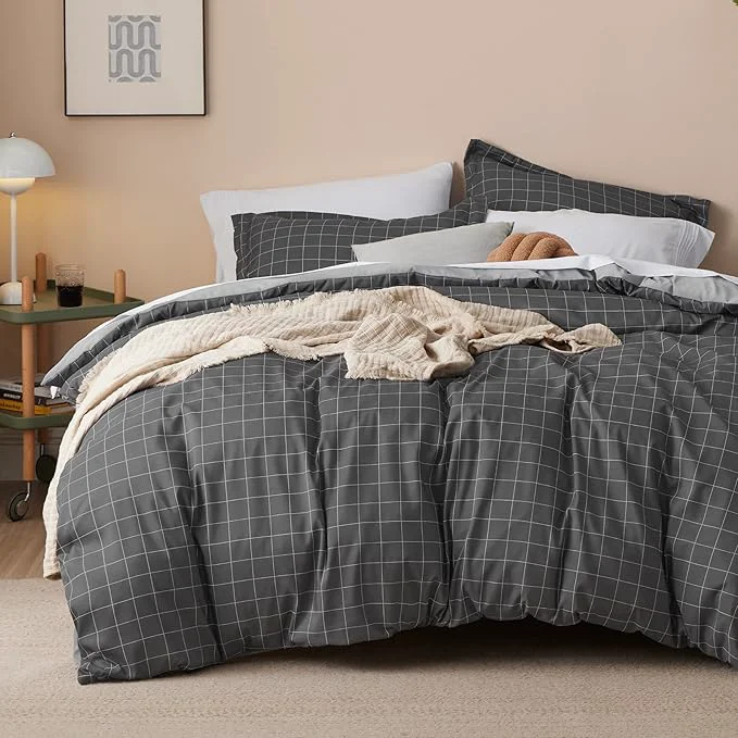 Exclusive Bedsure Duvet Cover Queen Size – Reversible Plaid Duvet Cover Set with Zipper Closure 3 Pieces Dark Grey Bedding Set with 8 Corner Ties and 2 Pillow Shams 20 quot x26 quot Expertly Made