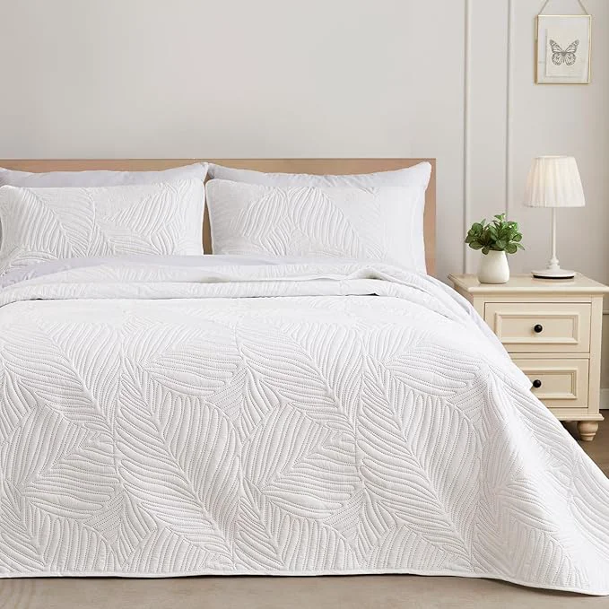 Flexible Exclusivo Mezcla California King Quilt Bedding Set Lightweight White Quilts Excellent