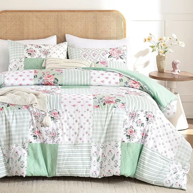 World-Class YIKUSH Queen Comforter Set First-Class