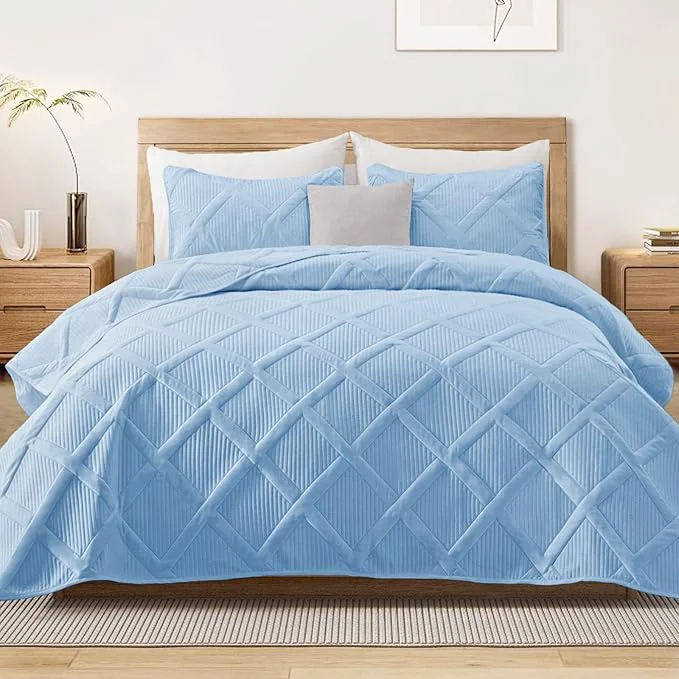 Fashionable Exclusivo Mezcla Quilt Set Oversized King Size 3 Pieces Sky Blue Cal King Fine Crafted