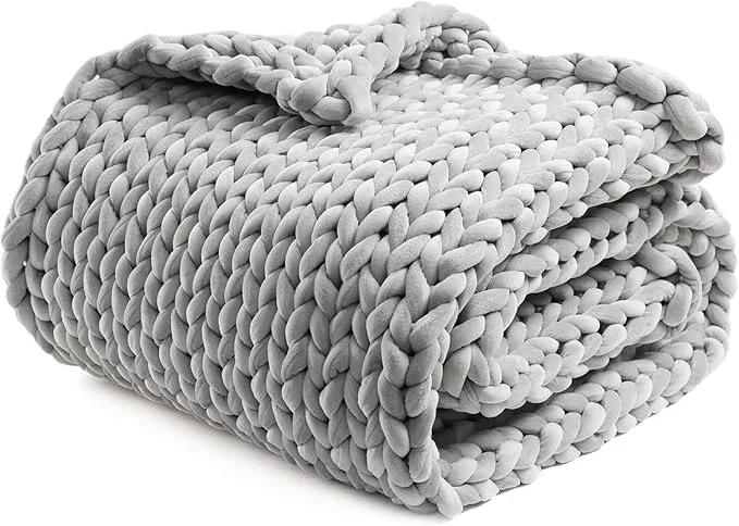 Minimalist YnM Velvet Weighted Blanket Handmade Chunky Knitted Design Soft and Cozy Environmentally Friendly