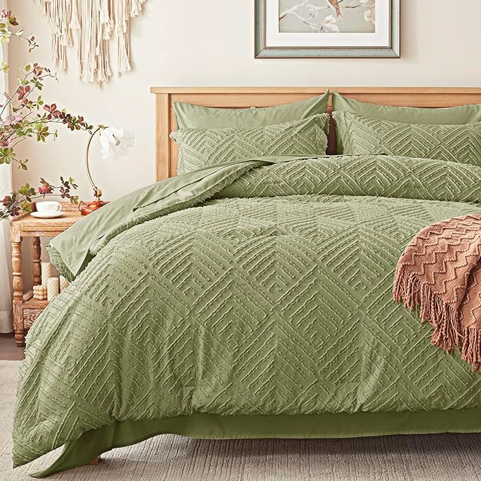 Soft Zzlpp King Comforter Set 7 Pieces Army Green Tufted Bed in a Bag Carefully Designed