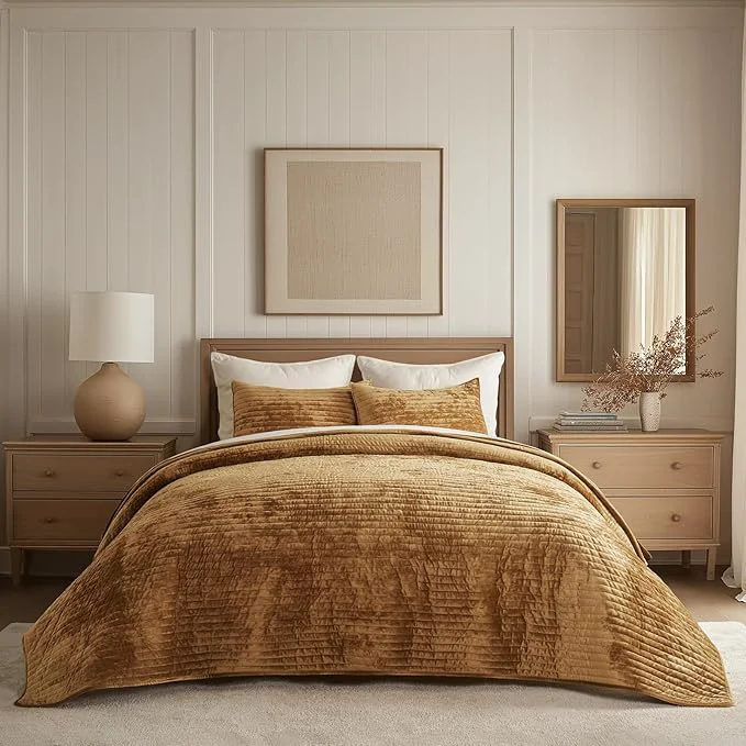 Stylish EVERGRACE Velvet Quilt Set King Size Luxurious Soft Striped Channel Bedding Set Modern