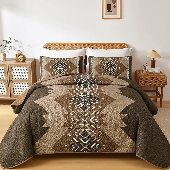 Luxury Dintszyayue Brown Quilt Set Queen Size 3 Piece Boho Aztec Texture Bedspread Green