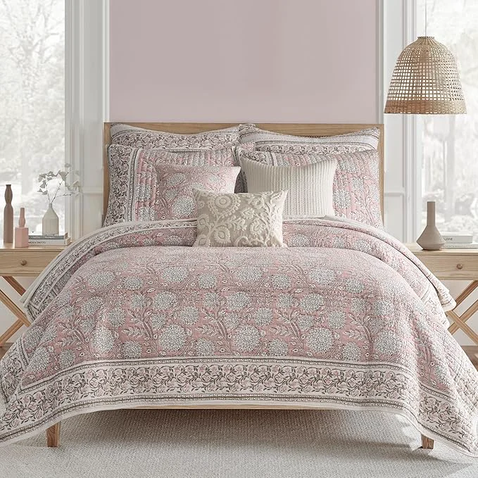 Prestigious Levtex Home Adare Blush Reversible Twin Twin XL Quilt Set 68x86in with 1 Pillow Sham 26x20in – Floral Bedding – Blush White – Cotton Twin Size Quilt Bedding Set – Lightweight Soft Pre-Washed Versatile