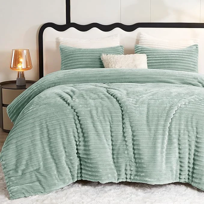 Smooth CozyLux Fluffy Queen Comforter Set – Super Soft Faux Fur Sage Green Comforter Queen Size Winter Warm Fleece Bedding Set 3 Pieces Plush Fuzzy Bed Set 1 Shaggy Comforter 2 Pillowcases Reusable