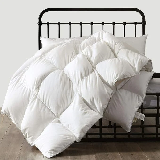 Effective APSMILE Luxurious Queen Size Down Feather Fibers Comforter Ultra-Soft All Season Duvet Insert Fluffy Hotel Collection Down Feather Fibers Comforter with 8 Ties 90×90 White Certified