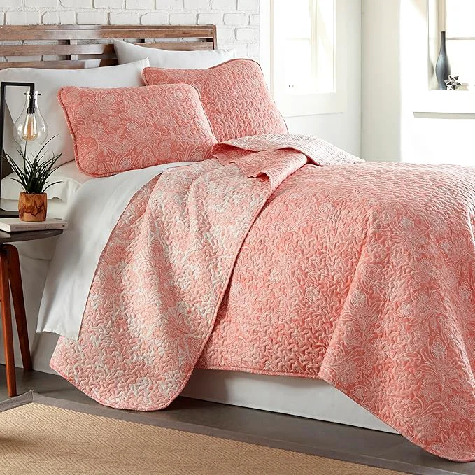 Flexible Southshore Fine Living Inc. Twin XL Quilt Bedding Set Boho Coverlet Reversible Quilt All Season 2-Piece Set with One Matching Quilted Pillow Sham All Season Twin XL Bedspreads for Adult Coral Minimalist