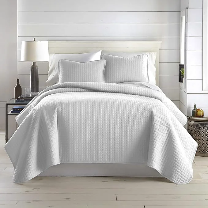 Specialty Southshore Fine Living Inc. Twin XL Comforter Quilt Bedding Set Dorm Room Bedding Essentials Stain Resistant Machine Washable Bedspread XL Twin Grey Quilt Bed Spread with Pillow Sham Light Grey Outstanding