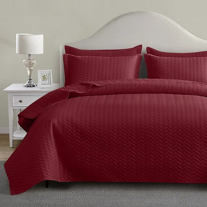Original Design Maple amp Stone Quilt Set Queen Size Burgundy Lightweight Bedspread Ultrasonic Chevron Pattern Light Coverlet for All Season Comforter Bedding Decor – 3 Piece Queen Bed Cover Sets Organic
