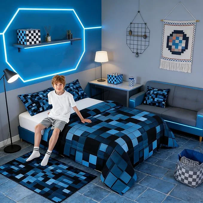 Effective Pixelated BlocksComforter Set King Size Patchwork Square Video Games Kids Bedding Set Geometric Patchwork Grid Quilt Comforter Blue Duvet Insert 2 Pillowcases Safe