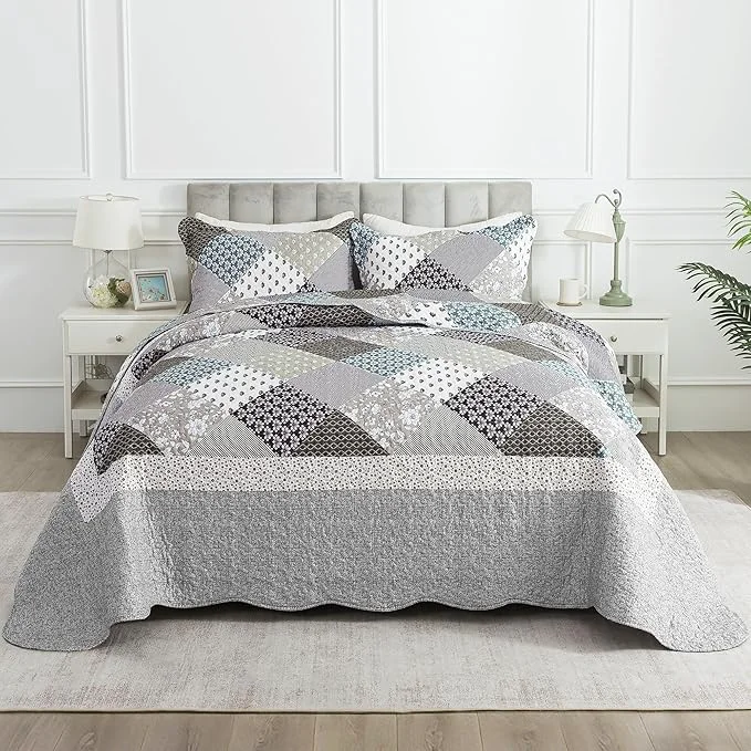 Superior HoneiLife Queen Size Quilt Set – 3 Piece Microfiber Quilts Reversible Bedspreads Patchwork Coverlets Rustic Bedding Set for Queen Bed Traditional