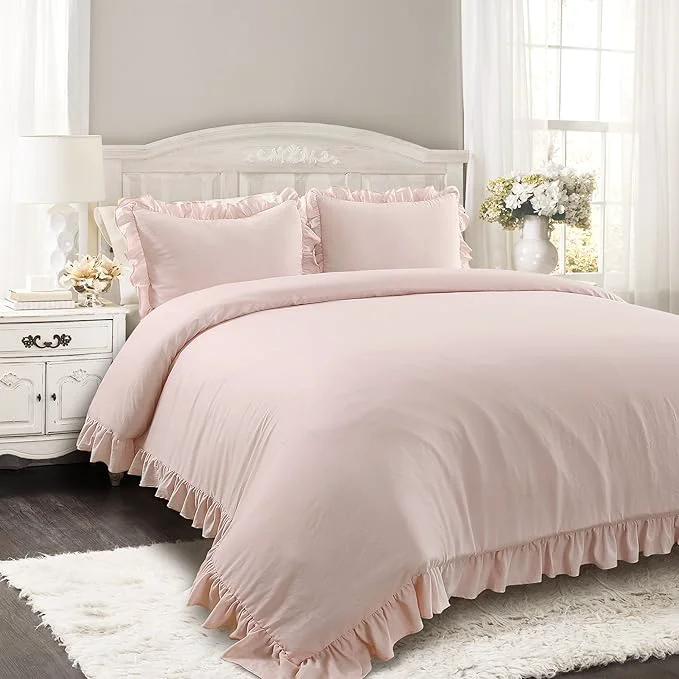 Elegant Lush Decor Reyna Ruffle Comforter Set – 3 Piece Cozy Ruffled Bedding Set – Timeless Elegance and Comfort for Dorm Room – Full Queen Blush Enhanced
