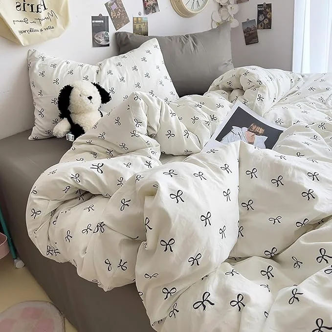Flexible White Twin Comforter Set – Black Bow Quilt Bedding Set 2 Pieces Comforter Set Twin Size Soft amp Lightweight Comforter 68 x 90 for Girl All Season amp 1 Pillowcase 30 x20