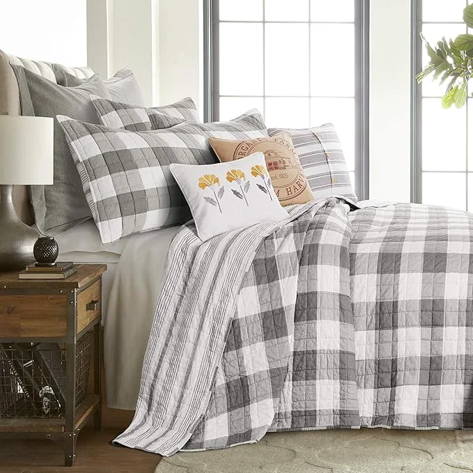 Relaxed Levtex Home – Camden Bedspread Set – Full 96 x 110 in. Two Standard Pillow Shams 26 x20 in. – Buffalo Check in Grey and Cream – Reversible Pattern – Cotton High-Performance