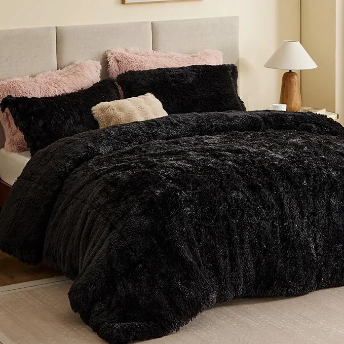 Top-Quality Intelligent Design Malea Shaggy Comforter Set Long Faux Fur Cozy Down Modern Casual Ultra Soft All Season Fluffy Bedding with Matching Sham Full Queen Black 3 Piece Convenient