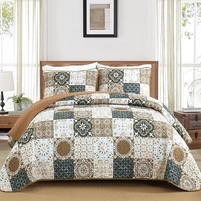 Crafted Dobuyly Brown Quilt Set King Size Boho Plaid Patchwork Bedspreads Coverlet Set 3 Pieces Soft Lightweight Microfiber Quilt Bedding Set for All Seasons 110 quot x90 quot Durable