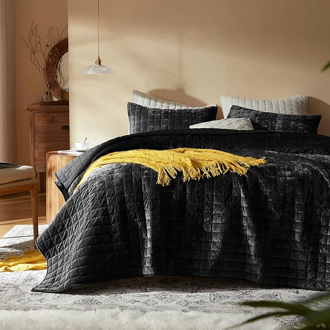 Functional LEAONME Velvet Quilt Oversized California King-120 39 39 x120 39 39 Lightweight Black Velvet Comforter Set with 2 Pillow Shams Oversized Bedspread Coverlet Quilted Bedding Set for All Season Artisan