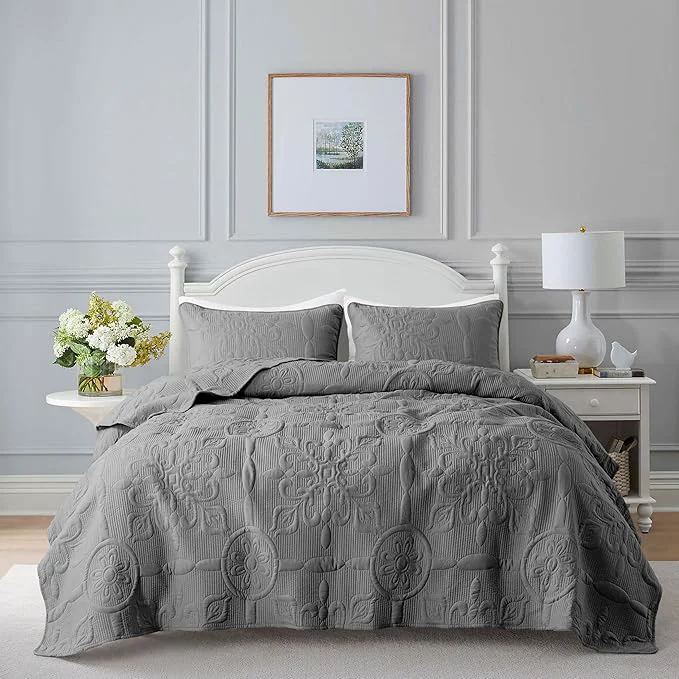 Original Dark Grey Damask Quilt Queen Size Bedding Sets with 2 Pillow Shams Boho Bedspread Lightweight Soft Farmhouse Vintage Bohemian Coverlet Retro Jacquard Pattern Bed Cover for All Season 3 Pieces Fine