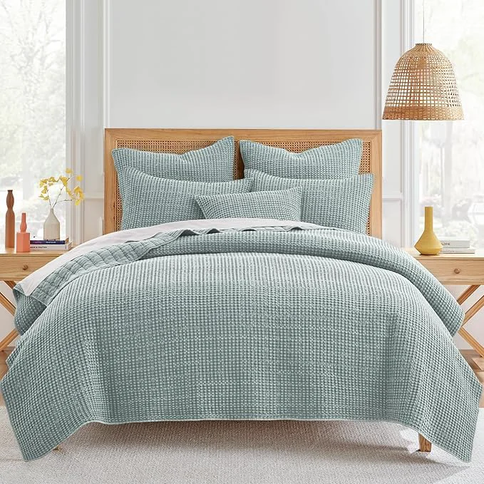 Original Design Levtex Home Mills Waffle Twin Twin XL Quilt Set 68x86in with 1 Pillow Sham 26x20in – Spa – Cotton Waffle Twin Size Quilt Bedding Set – Lightweight Soft Pre-Washed Minimalist
