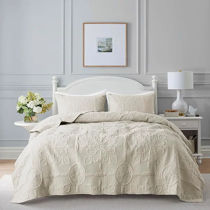 Organic Light Beige Damask Quilt Twin Size Bedding Sets with 1 Pillow Sham Boho Bedspread Lightweight Soft Farmhouse Vintage Bohemian Coverlet Retro Jacquard Pattern Bed Cover for All Season 2 Pieces Recyclable