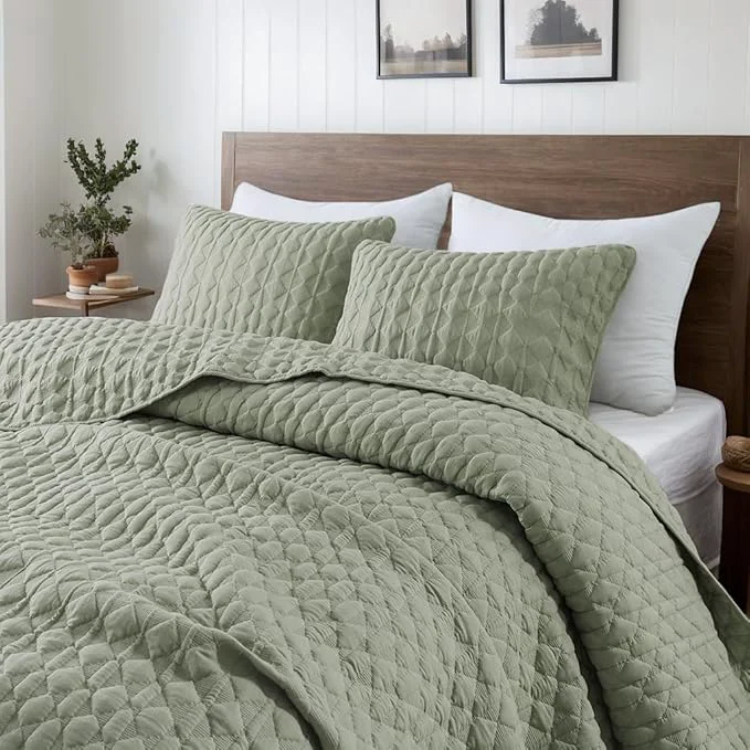 Safe WDCOZY Oversized California Cal King Size Quilt Bedding Sets with Pillow Shams Sage Green Lightweight Soft Bedspread Coverlet Bed Cover All Season Spring Summer 3 Pieces 116×106 inches Crafted