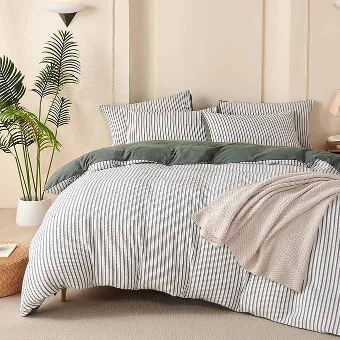 Detailed Green Comforter Set Queen Size Soft Luxury Washed Microfiber Jacquard 3 Pieces Bedding Set White Green Vertical Ticking Stripes Pattern Comforter with 2 Pillowcases Breathable Durable Comfy Pure