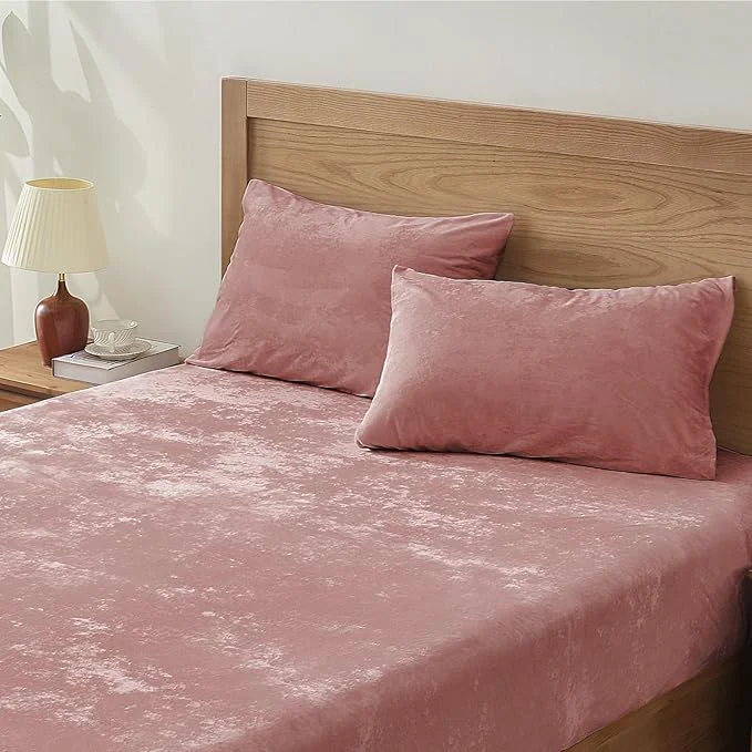 World-Class BEDELITE Velvet Fitted Sheet and Pillowcases Set Luxury Soft Fuzzy Bottom Sheet Stylish