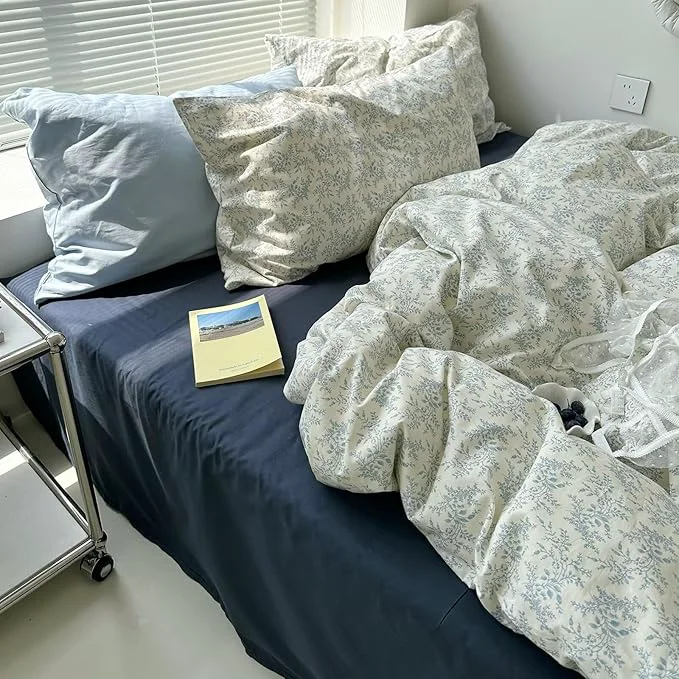 Convenient MKXI Full Duvet Cover Set Blue White Floral Print Premium Material